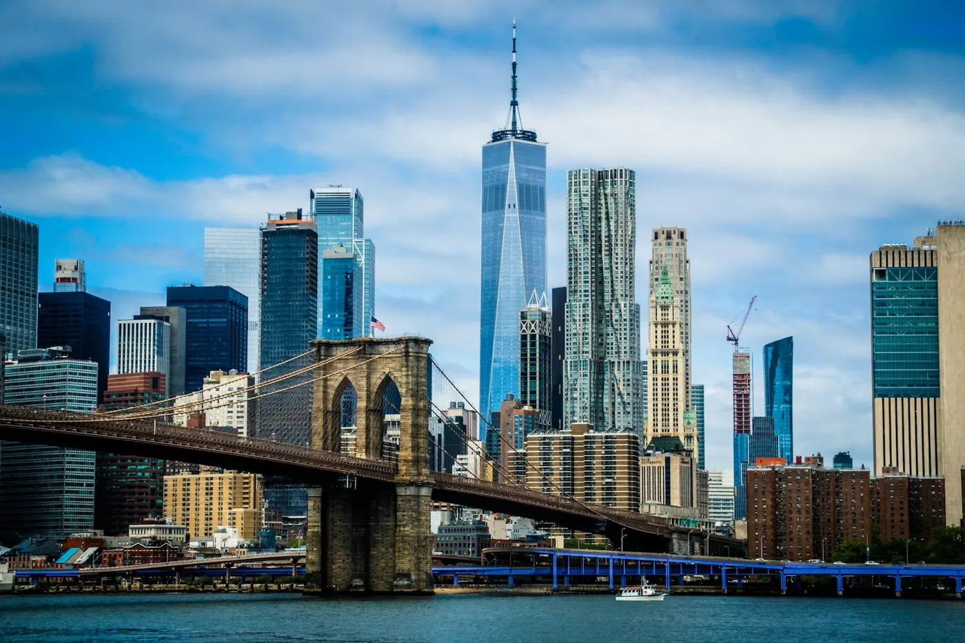 New York City skyline, where adult-use cannabis is legal under state law: is weed legal in New York